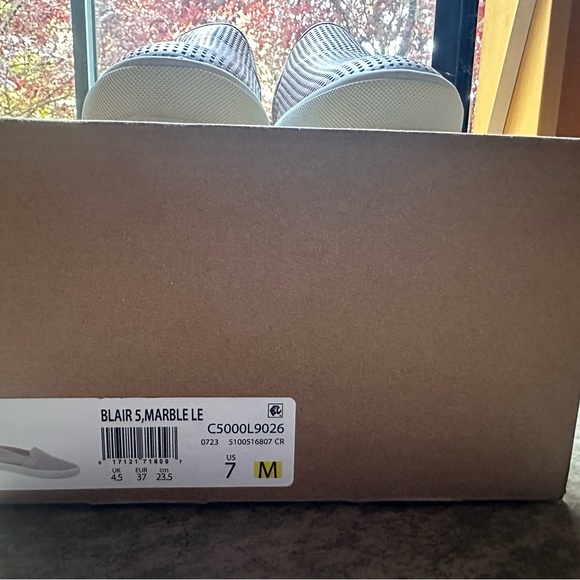 Vince Blair Slip-On Sneaker - Picture 4 of 4